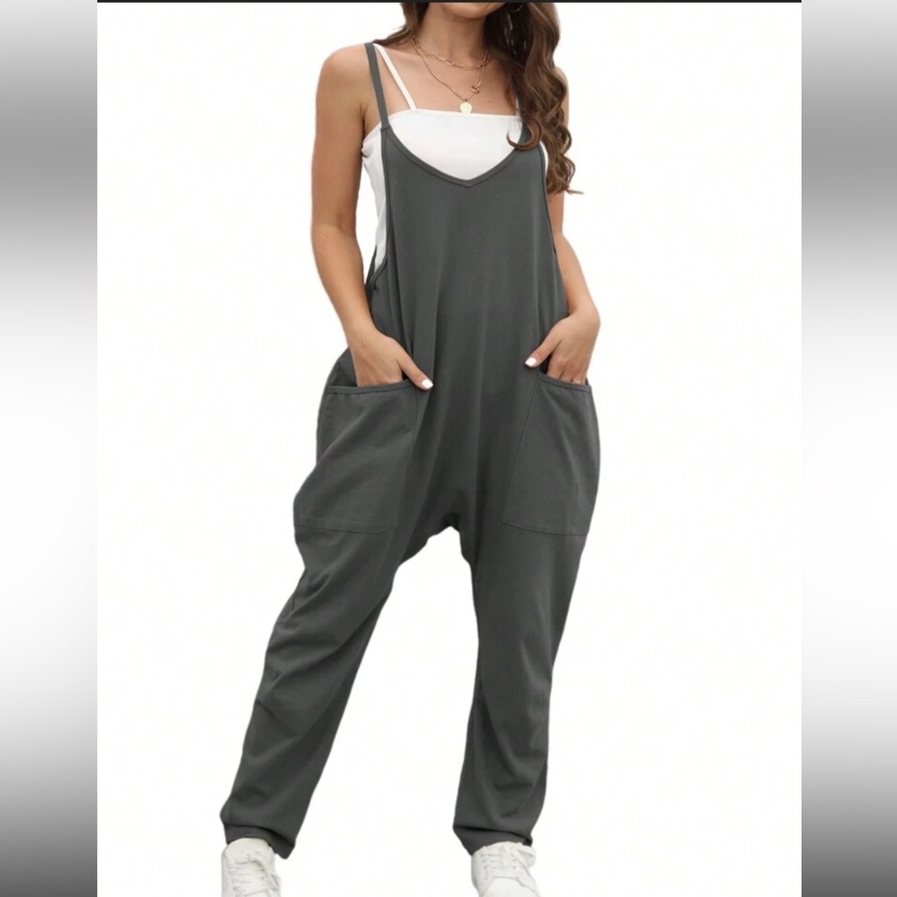 Women's Dark Gray Relaxed Fit Jumpsuit - Size 10